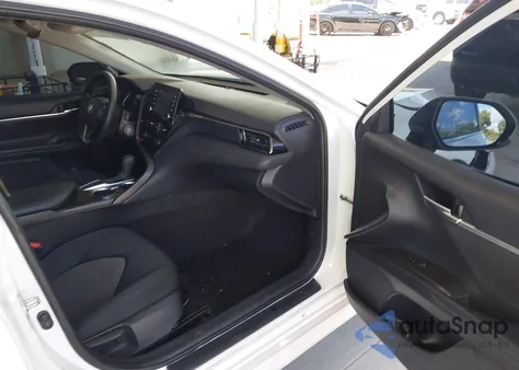 2021 Toyota Camry Le from USA, damaged, VIN 4T1C11AK6MU580090